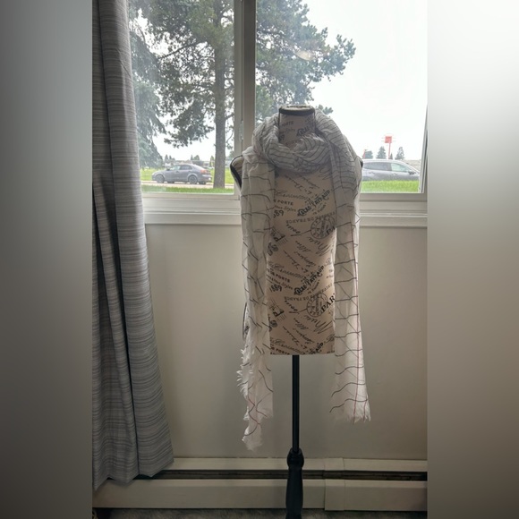 Calvin Klein Scarf - Picture 6 of 9